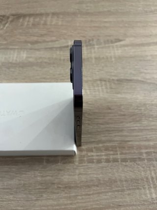 iPhone 14 Pro Max Morado