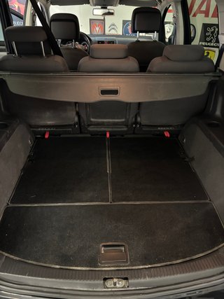 Volkswagen Touran 1.6 TDi 105 c.v 7 plazas