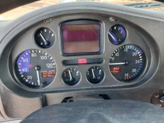 Lote camion equipo gancho daf lf55 250 y 4 cubas