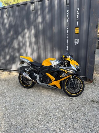 Suzuki GSX-R 600 L0