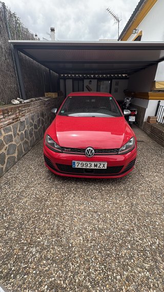 Volkswagen Golf 2014