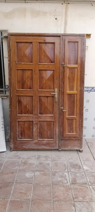 Puerta de madera Valenciana