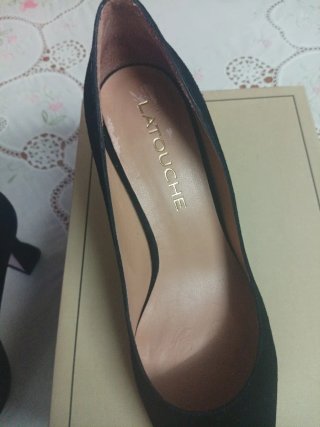 Zapatos de salon de mujer en negro terciopelo