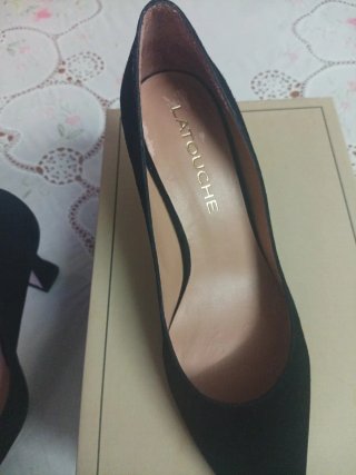 Zapatos de salon de mujer en negro terciopelo