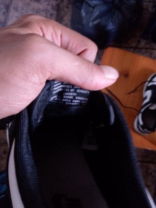 Zapatillas Nike Hombre Negras y Blancas