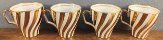 Juego 4 Tazas Café Porcelana Oro y Blanco