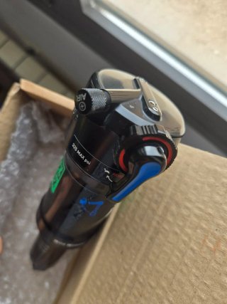 Amortiguador Rockshox Deluxe RT 165x42.5