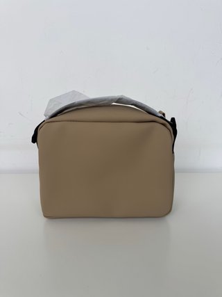 Bolso bandolera Rains impermeable nueva beige