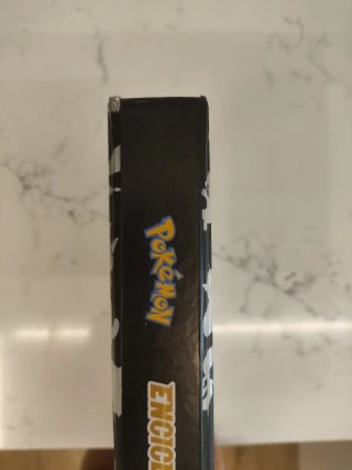 Enciclopedia Pokémon / Pokémon Encyclopedia