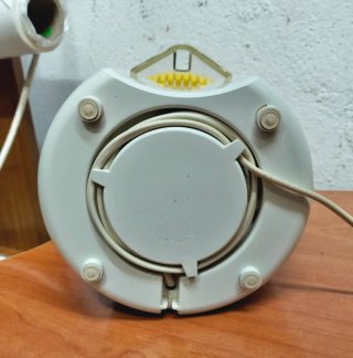 Exprimidor eléctrico - Taurus