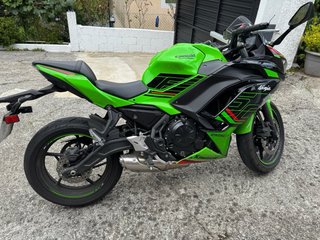 Kawasaki Ninja 650 año 2024, A2
