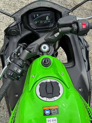 Kawasaki Ninja 650 año 2024, A2