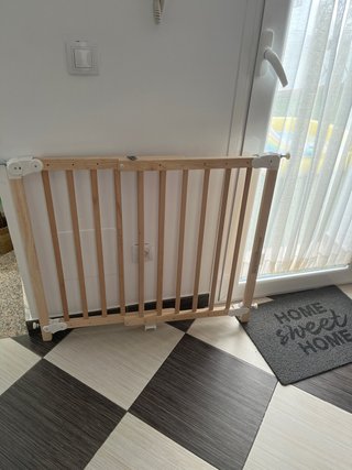 Barandilla seguridad niños madera