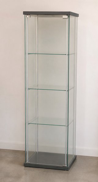 Vitrina IKEA cristal con puerta