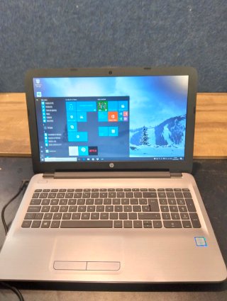 Portátil HP 250 G5 i5-6200U 4GB 500GB 15.6"