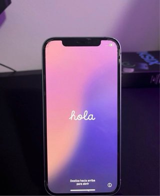 iPhone 12 Batería al 75%