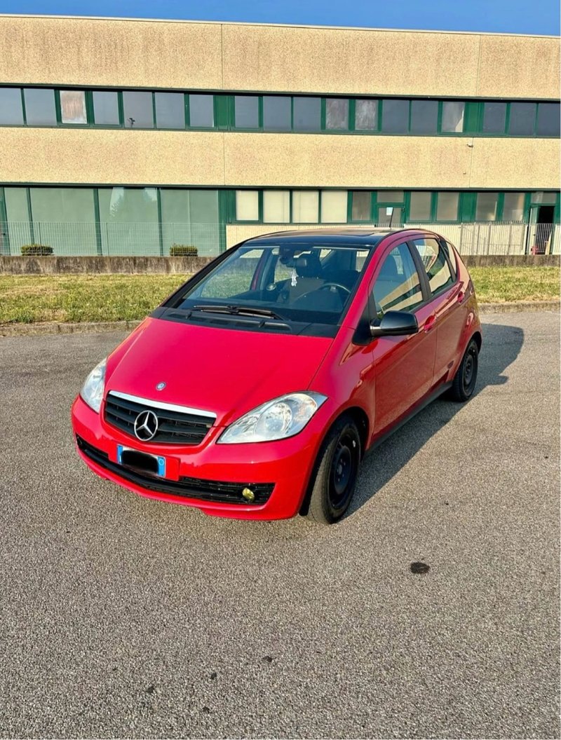 Mercedes-Benz Clase A 2011 - foto 1