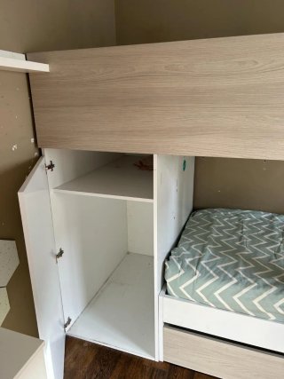 Habitación infantil con literas (gratis)