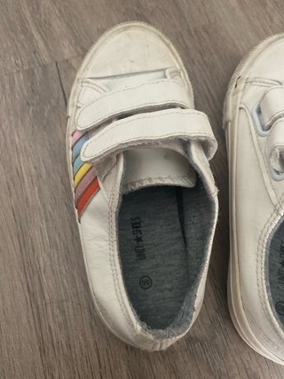 Tenis Unit Talla 30 Blancos Velcro