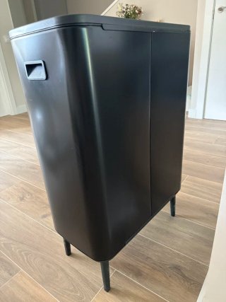 Papelera Brabantia Bo Touch Bin Hi Negra