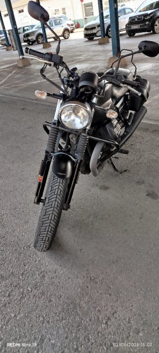 Moto Guzzi V7 III Stone