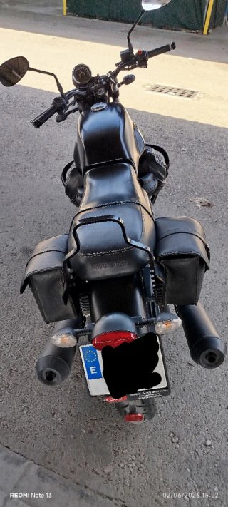 Moto Guzzi V7 III Stone