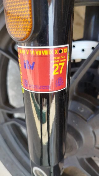Moto Guzzi V7 III Stone