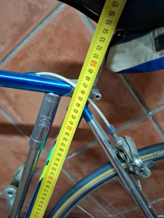 Bicicleta de carreras azul