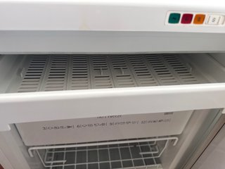 Congelador Zanussi Blanco 84x53x61
