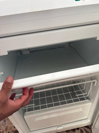 Congelador Zanussi Blanco 84x53x61