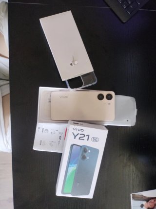 VIVO Y21 5G Beige Dorado