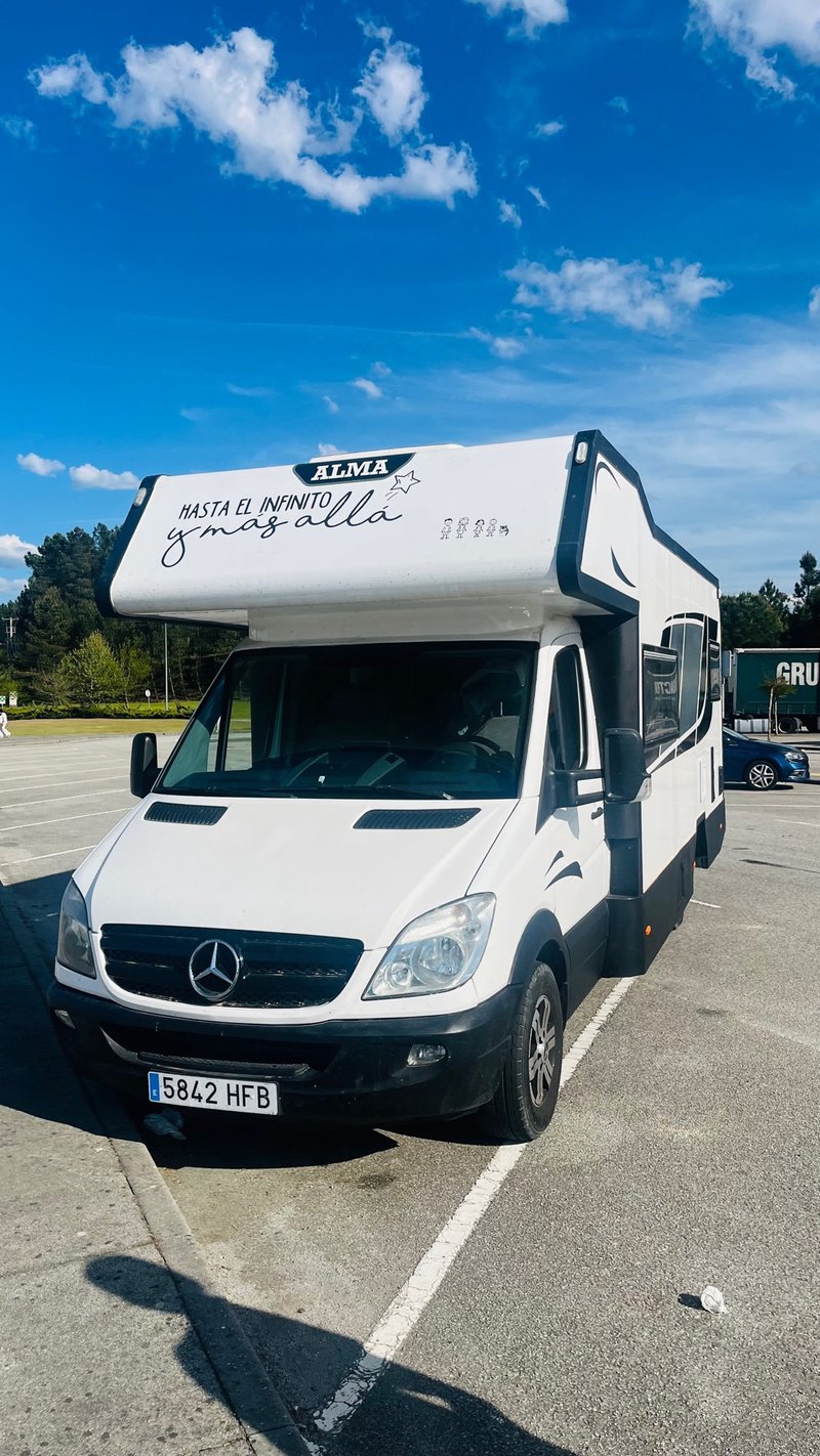 vendo autocaravana, Mercedes camperizada - foto 1