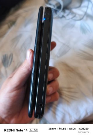 Nintendo 3DS XL con caricabatterie e stilo