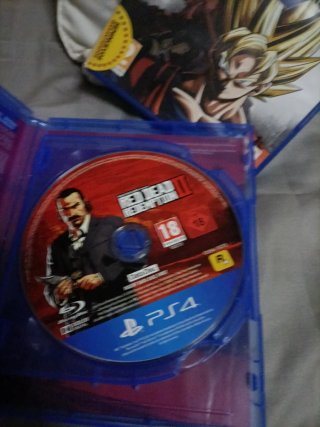 Juegos PS4: Red Dead Redemption 2 y Dragon Ball Xe