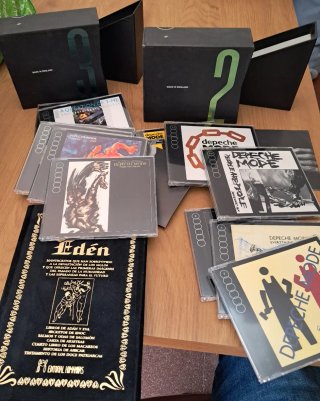 Cajas Depeche Mode 2 y 3 + Libro Edén