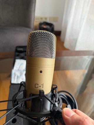 Behringer C-1 Micrófono Condensador Estudio