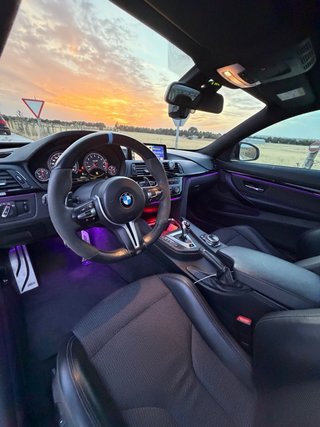 BMW M4 2015