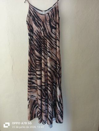 Vestido de fiesta/noche rosa y otro azul noche