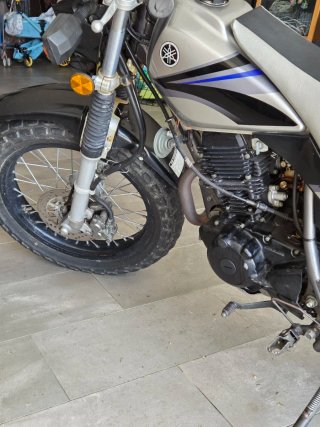 Yamaha TW 200 Enduro Manual