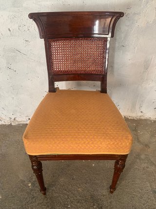 Conjunto 5 sillas comedor madera y caña vintage