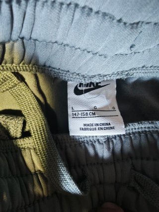 Lote de tres Pantalones de chándal Puma y Nike