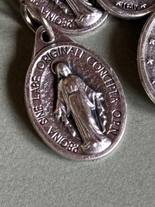200 Medallas Virgen Milagrosa
