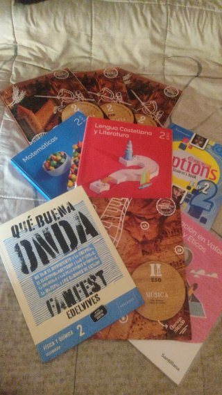 Libros de texto segundo de la eso