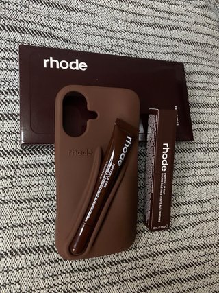 Funda Rhode iPhone 16 + gloss