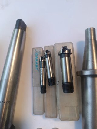 Herramientas de mecanizado y accesorios