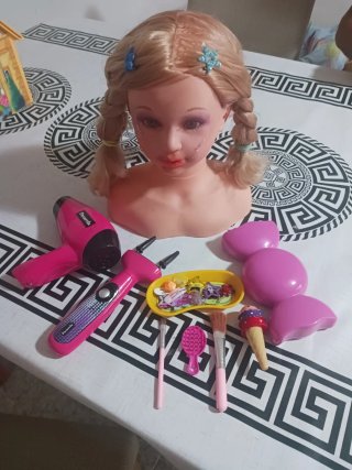 Cabeza para peinados y maquillaje