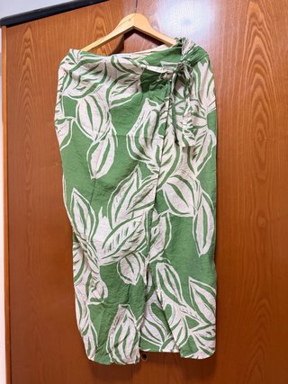 Falda Zara Estampada Verde Talla Única