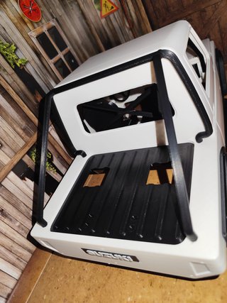 Carrocería Suzuki escala 1/10