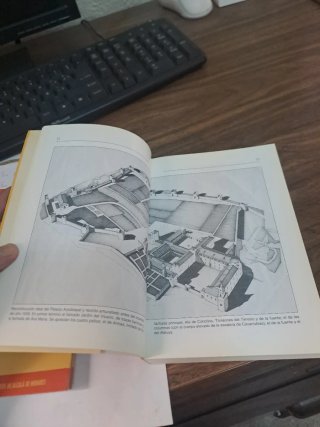 Libro-guía del visitante del Palacio Arzobispal...