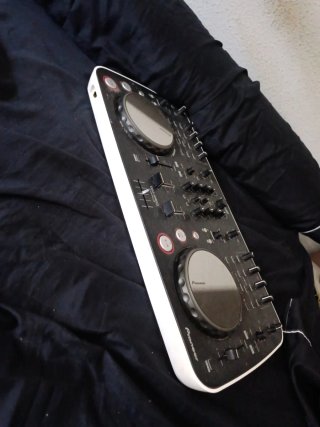 Mesa DJ Pioneer DDJ-Ergo